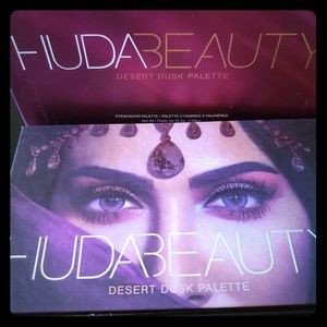 Huda Beauty Desert Dusk Palette